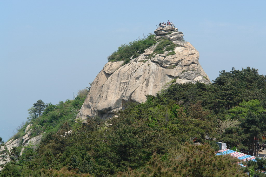 报晓峰1.JPG