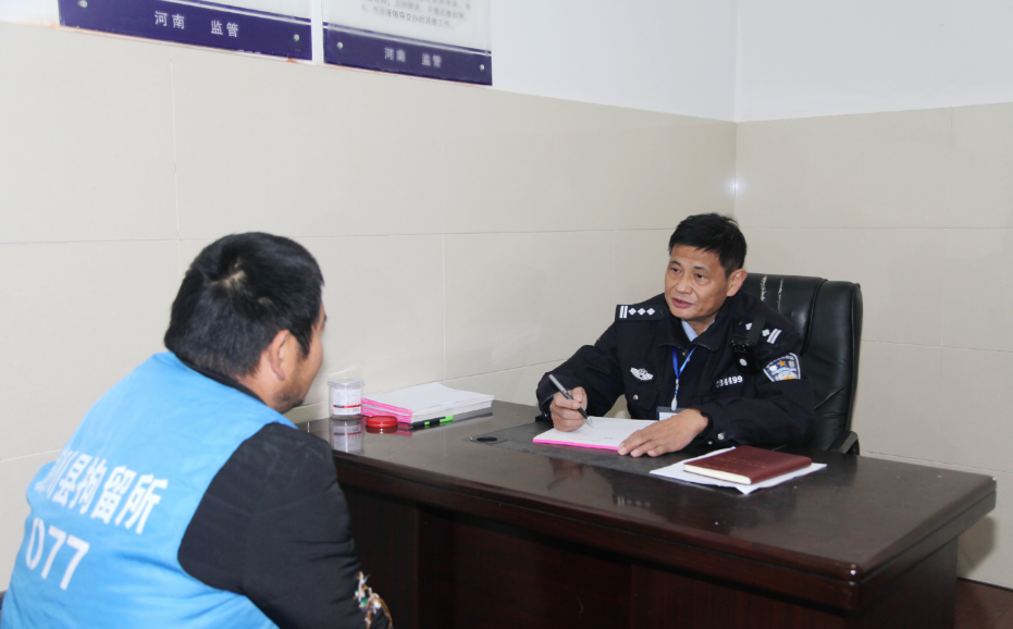 刘和贵:拘所守望者的37年—记潢川县拘留所民警刘和贵